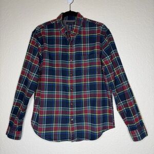 Lands End Cotton Flannel Plaid Longsleeve Button Down Shirt.